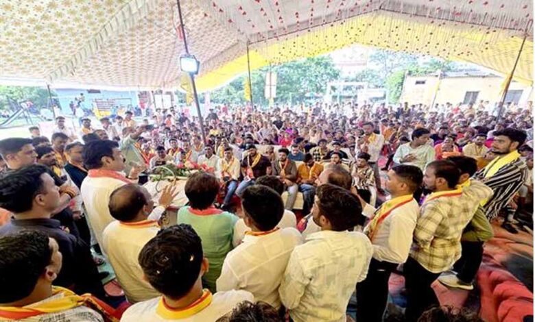 साधारण जीवन ही सच्चा आनंद देता है, श्रीकृष्ण से सीखें धैर्य और कर्म का महत्व : मंत्री राजपूत