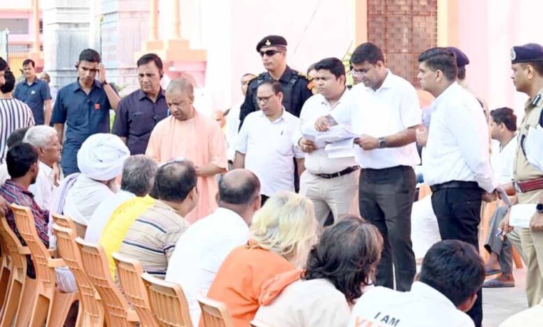 सबके जीवन में खुशहाली सरकार का संकल्प : मुख्यमंत्री