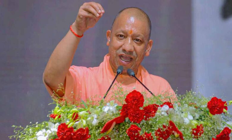 एआई-तकनीक-से-समाज-कल्याण-योजनाओं-का-क्रियान्वयन,-योगी-सरकार-करेगी-सख्ती