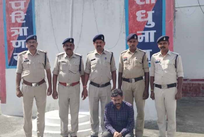 कोरिया-पुलिस-की-बड़ी-कार्यवाही-:-32-लाख-से-अधिक-की-ठगी-का-खुलासा