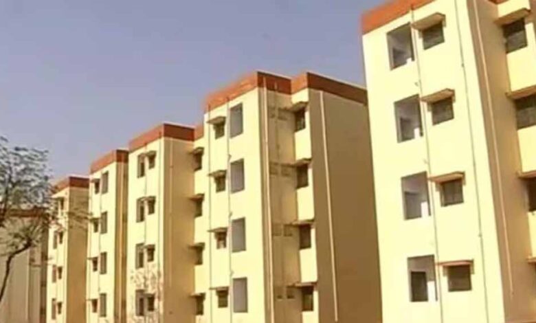 पीएम-आवास-निर्माण-में-यूपी-ने-बनाया-रिकॉर्ड,-राष्ट्रीय-औसत-से-आगे