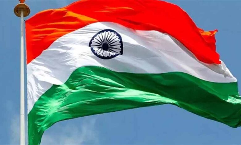 स्वयं-सहायता-समूहो-ने-हर-घर-तिरंगा-अभियान-को-सफल-बनाने-के-लिए-दो-करोड़-झण्डे-तैयार-करने-मे-किया-योगदान