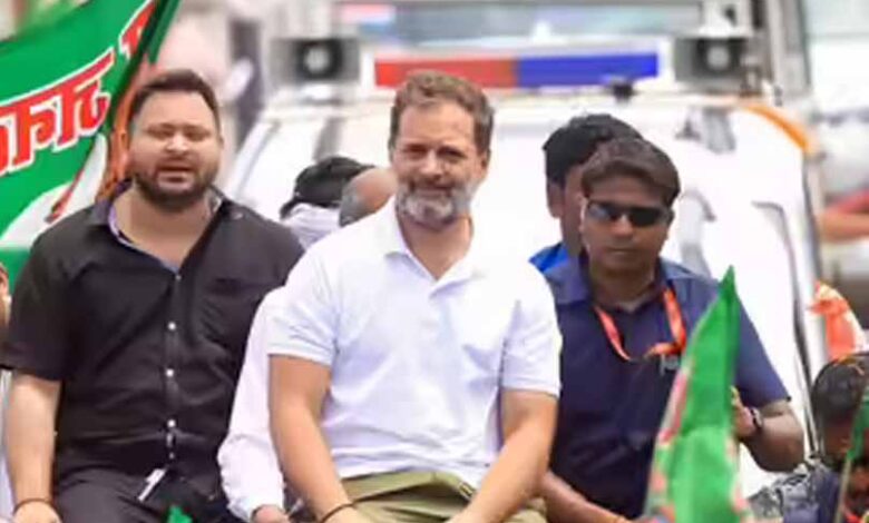 इंडिया-गठबंधन-का-नया-अभियान:-घर-घर-पहुंचेगा-अधिकार-पर्चा,-शेखपुरा-से-तेजस्वी-की-यात्रा-शुरू