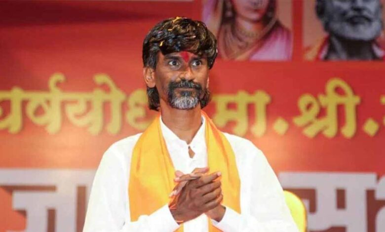 bmc-चुनाव-से-पहले-मनोज-जरांगे-ने-बढ़ाई-सरकार-की-टेंशन,-फडणवीस-के-मंत्रियों-का-दल-मनाने-पहुंचा