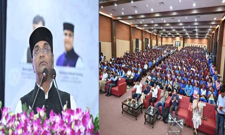 राष्ट्रीय-खेल-दिवस-कार्यक्रम-के-द्वितीय-दिवस-पर-खेल-विषयों-पर-आयोजित-हुआ-सेमिनार