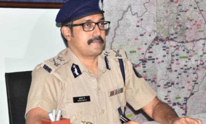 डेढ़-साल-में-8-शिक्षादूतों-की-नक्सलियों-ने-ली-जान,-बस्तर-आईजी-बोले-–-हर-माओवादी-को-मिलेगा-अंजाम