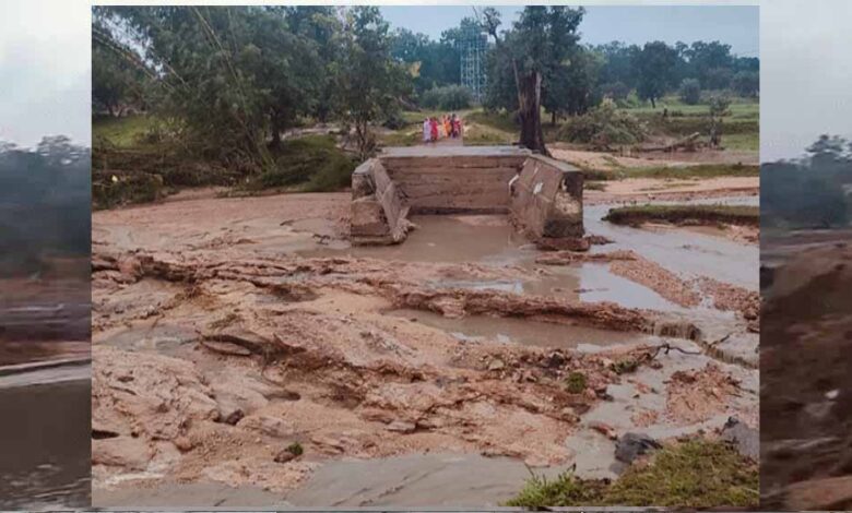छत्तीसगढ़-में-डैम-फटा,-8-बह-गए,-4-की-मौत,-गांवों-में-बाढ़-का-कहर