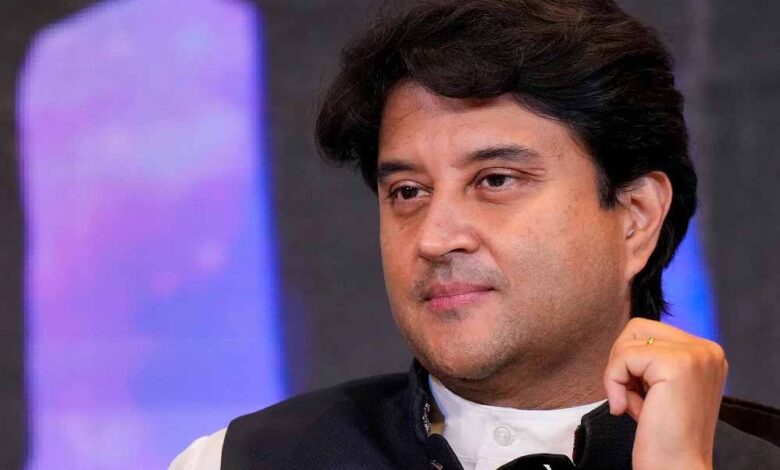 केंद्रीय-मंत्री-सिंधिया-ने-मां-के-अपमान-पर-जताई-कड़ी-निंदा