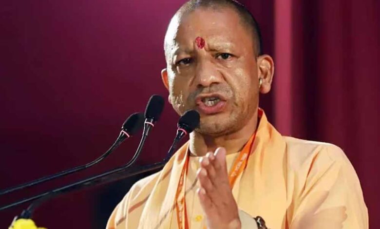 छात्रवृत्ति-घोटाले-पर-cm-योगी-का-कड़ा-एक्शन,-कई-अधिकारी-सस्पेंड