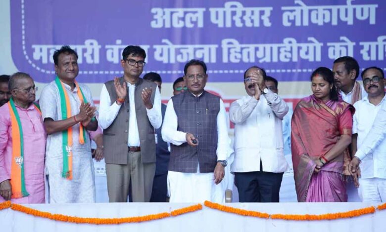 महतारी-वंदन-योजना-:-माताओं-बहनों-के-सम्मान-से-ही-छत्तीसगढ़-की-समृद्धि-संभव-:-मुख्यमंत्री-साय