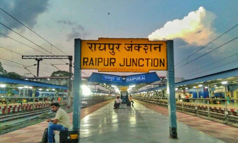 अब-रेलवे-स्टेशनों-पर-भी-मिलेगा-ब्रांडेड-शॉपिंग-का-मज़ा,-खुलेंगे-adidas-nike-से-लेकर-शिल्पकला-तक-सब-मिलेगा