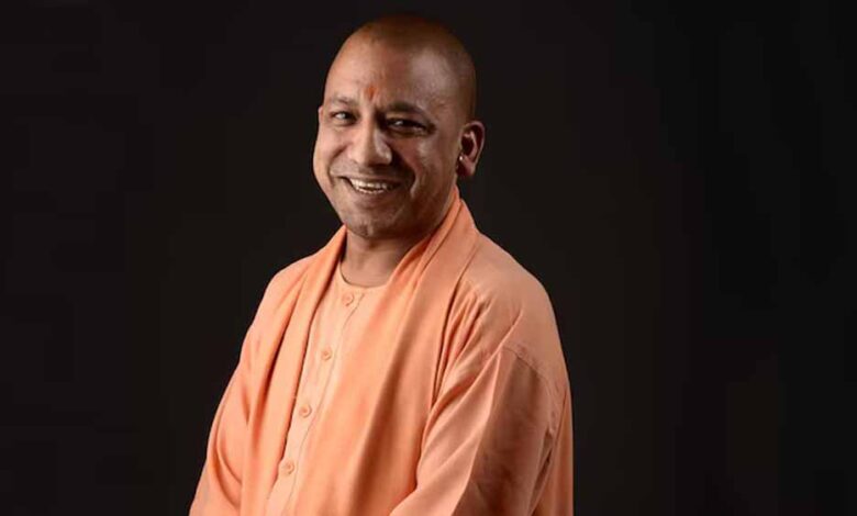 मुख्यमंत्री-योगी-का-संदेश:-कर्ता-के-प्रति-कृतज्ञता-सनातन-धर्म-का-पहला-संस्कार