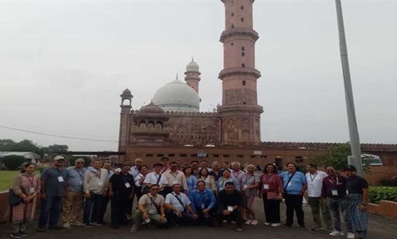 मध्यप्रदेश-पर्यटन-बोर्ड-की-पहल:-दिल्ली-के-30-से-अधिक-अनुभवी-गाइड्स-प्रदेश-के-धरोहरों-का-कर-रहे-अध्ययन