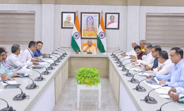 मुख्यमंत्री-का-निर्देश,-त्योहारों-से-पहले-सभी-सड़कें-दुरुस्त-हो-जाएं