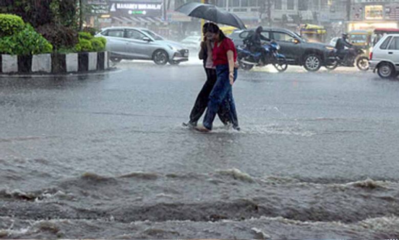 रायपुर-:-प्रदेश-में-अब-तक-10330-मिमी.-औसत-वर्षा-दर्ज
