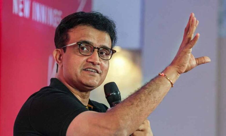 सौरव-गांगुली-का-ind-vs-pak-हैंडशेक-विवाद-पर-बड़ा-बयान,-सूर्या-के-फैसले-का-किया-समर्थन