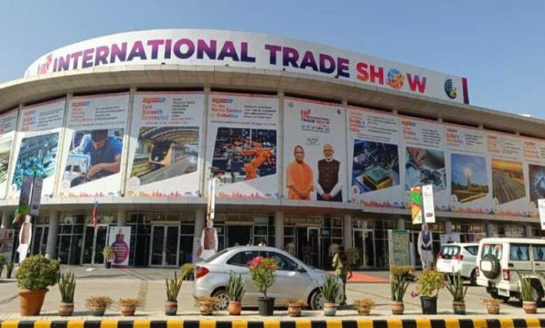 देशी व्यापारी और विदेशी खरीदारों का संगम बना यूपी इंटरनेशनल ट्रेड शो