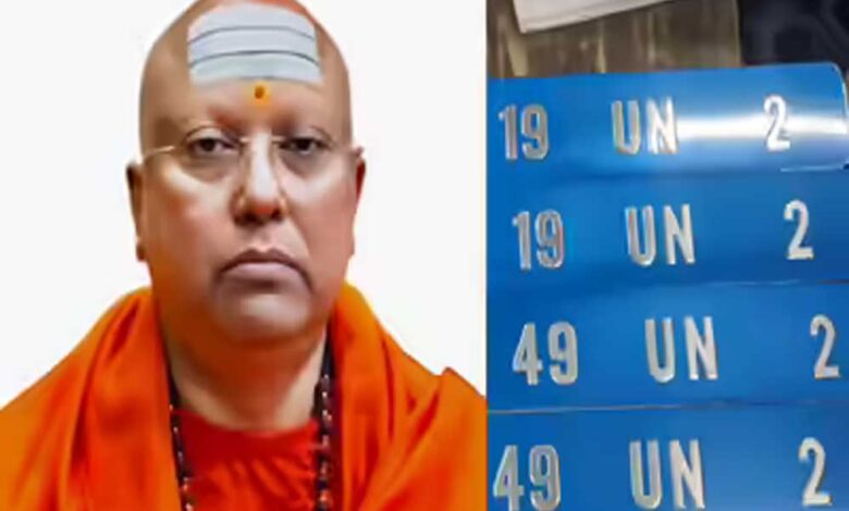 यौन-शोषण-से-लेकर-करोड़ों-के-घोटाले-तक,-चैतन्यानंद-के-काले-कारनामे-जो-सबको-हिला-देंगे
