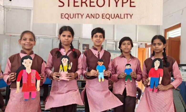 एक साथ मंच पर उतरीं केजीबीवी की 68,000 बालिकाएं, सामाजिक बुराइयों पर करारा प्रहार