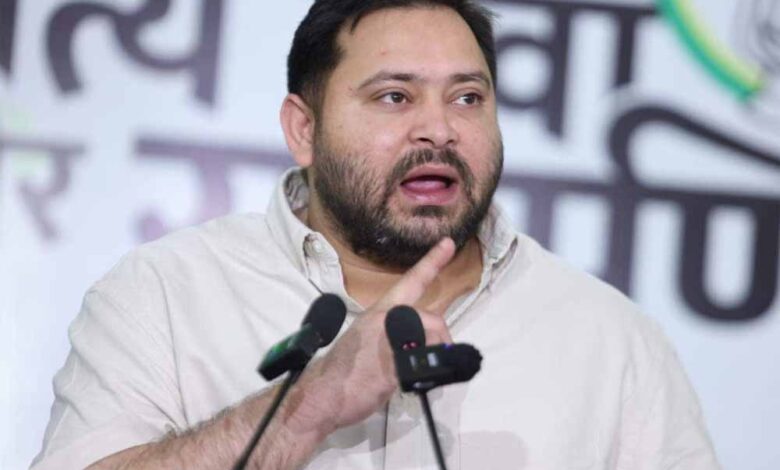 तेजस्वी यादव का हमला: ‘एनडीए की घोषणाओं से वोटरों को चूना नहीं लगेगा’