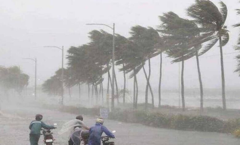 सावधान!-तूफान-की-रफ्तार-75km-तक,-imd-ने-जारी-किया-नया-अलर्ट