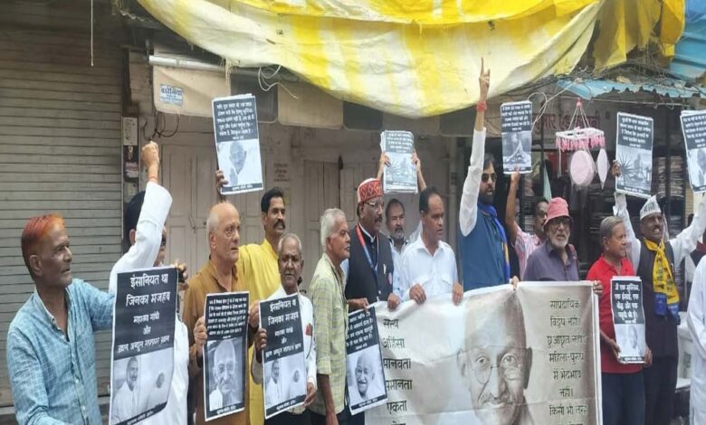 इंदौर-शहर-का-सांप्रदायिक-सद्भाव-बिगाडने-वालों-के-खिलाफ-प्रकरण-दर्ज-कर-गिरफ्तार-किया-जाए