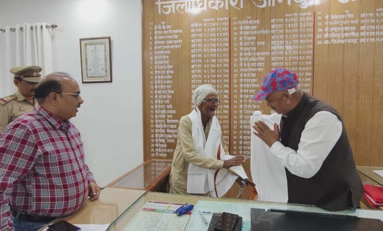 सबसे अधिक राजस्व मामले निस्तारित कर लखनऊ अव्वल, जनपदीय न्यायालयों में जौनपुर ने मारी बाजी