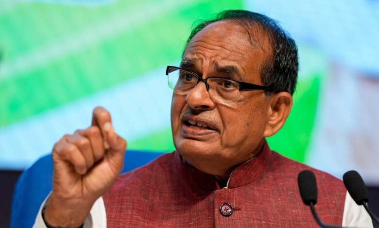 शिवराज सिंह चौहान का हमला: बिहार में कुर्सी के लिए किडनी देने वाली बेटी तक का किया तिरस्कार