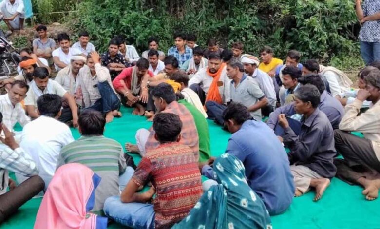 आलीराजपुर-में-मतांतरण-के-खिलाफ-ग्राम-सभाओं-का-अभियान,-घर-वापसी-बनी-मुख्य-मिशन