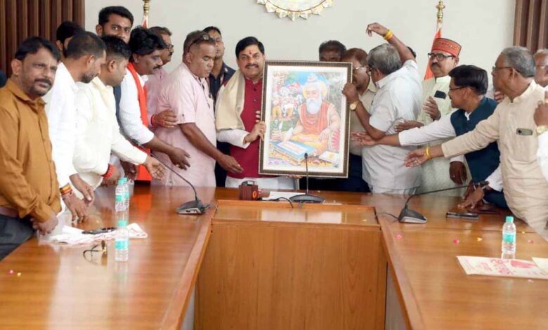 मुख्यमंत्री-डॉ.-यादव-ने-वाल्मीकि-जयंती-पर-किया-नमन,-प्रदेशवासियों-को-दी-वाल्मीकि-जयंती-की-शुभकामनाएं