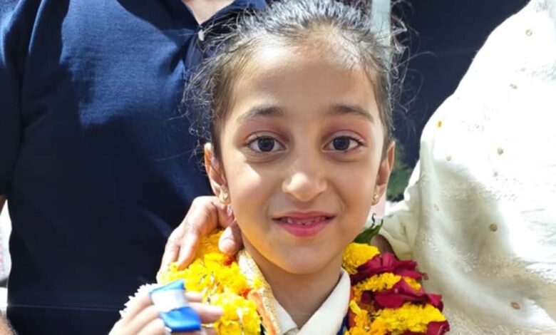 इंदौर-की-मणिकर्णिका-ने-पहली-ही-राष्ट्रीय-जिम्नास्टिक-प्रतियोगिता-में-जीता-गोल्ड-मेडल