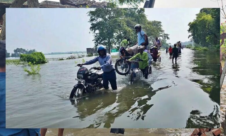चंदौली-में-जल-प्रलय-का-कहर:-सड़कों-पर-पानी,-घर-ढहे,-सैकड़ों-एकड़-फसल-डूबी