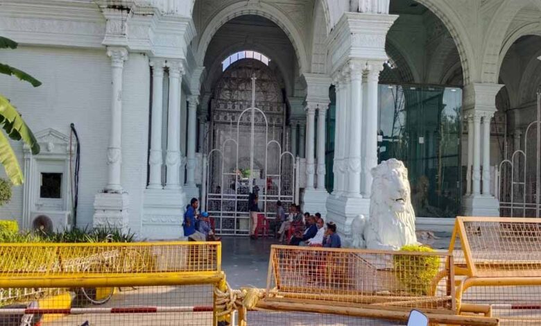 सहारा-प्रबंधन-ने-हाईकोर्ट-में-दी-चुनौती,-शहर-सील-करने-के-आदेश-के-खिलाफ-सुनवाई-आज