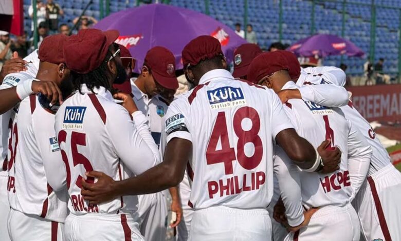 दिल्ली-टेस्ट-में-संयमित-आगाज़,-यशस्वी-राहुल-ने-दिखाई-क्लास,-wi-टीम-की-बांह-पर-काली-पट्टी