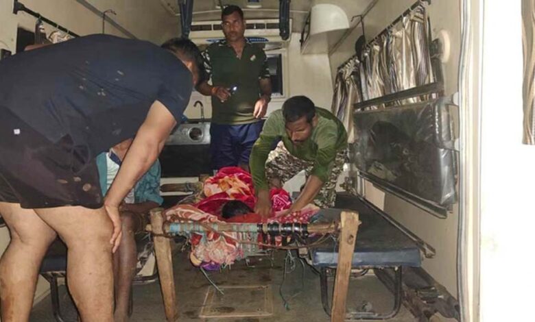 बीजापुर-में-आईईडी-धमाका:-आदिवासी-बच्चे-घायल,-ग्रामीणों-में-माओवादी-विरोधी-गुस्सा