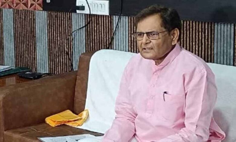 अखिलेश-का-शासनकाल-दलितों-के-अपमान,-भ्रष्टाचार-और-परिवारवाद-का-प्रतीकः-डॉ.-लालजी-प्रसाद-निर्मल