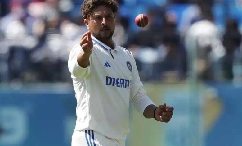 दिल्ली-टेस्ट-में-कुलदीप-यादव-का-जलवा,-इंग्लैंड-के-दिग्गज-की-बराबरी-कर-रचा-इतिहास