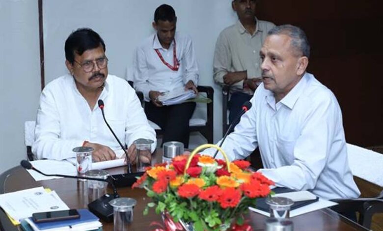 सिंहस्थ-के-कार्य-निर्धारित-समय-सीमा-में-पूर्ण-करें-एमपी.-ट्रांसको-:-मंत्री-तोमर