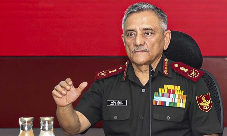 cds-जनरल-अनिल-चौहान-का-सख्त-संदेश:-‘अब-युद्ध-की-परिभाषा-बदल-गई,-भारत-आतंक-के-आगे-नहीं-झुकेगा’