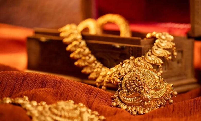 असली-है-या-नकली?-घर-में-रखे-सोना-चांदी-की-पहचान-करें-चुटकियों-में