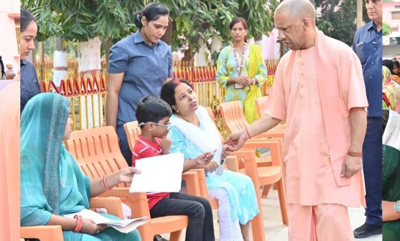 जन समस्याओं के प्रति बनें संवेदनशील, कराएं त्वरित समाधान: मुख्यमंत्री