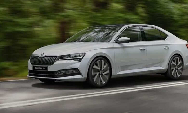 skoda-superb-डीजल-ने-फुल-टैंक-में-2,831-किमी-तय-कर-गिनीज़-वर्ल्ड-रिकॉर्ड-बनाया