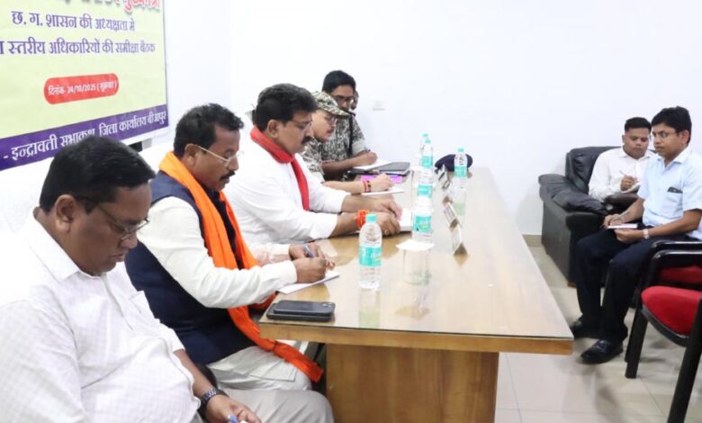 रायपुर-:-उपमुख्यमंत्री-विजय-शर्मा-ने-पुनर्वास-केंद्र-में-सुविधाओं-की-ली-समीक्षा-बैठक