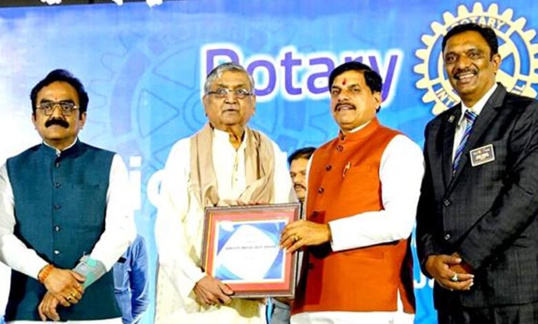 परमात्मा-ने-शरीर-कर्म-के-लिए-दिया-है,-सत्कर्मों-से-समाज-की-करें-सेवा:-मुख्यमंत्री-डॉ.-यादव