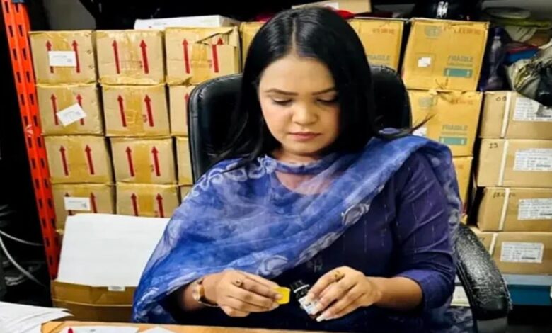 एमपी-में-प्रतिबंधित-सिरप-मामले-में-बड़ा-एक्शन:-ड्रग-इंस्पेक्टर-अनूभूति-शर्मा-निलंबित