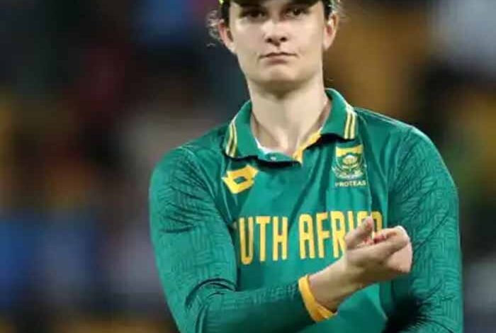 laura-wolvaardt-ने-रचा-इतिहास:-रिकॉर्ड-शतक-से-मिताली-मंधाना-की-बराबरी-की