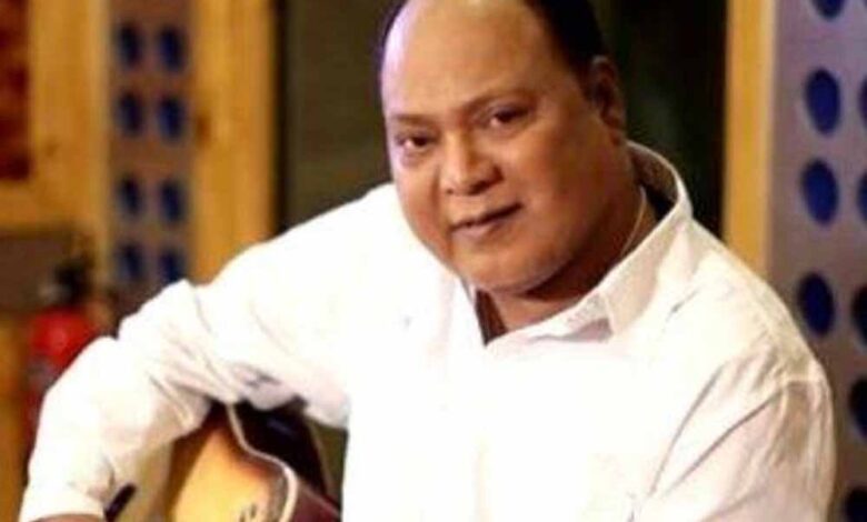 38-साल-बाद-भी-हिट!-mohammed-aziz-का-यह-गाना-आज-भी-बनता-है-शादी-पार्टियों-की-शान