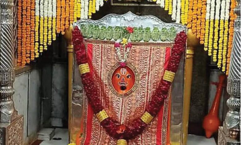 इंदौर के रणजीत हनुमान मंदिर में चलित अन्नकूट, 50 हजार भक्तों के लिए प्रसादी तैयार