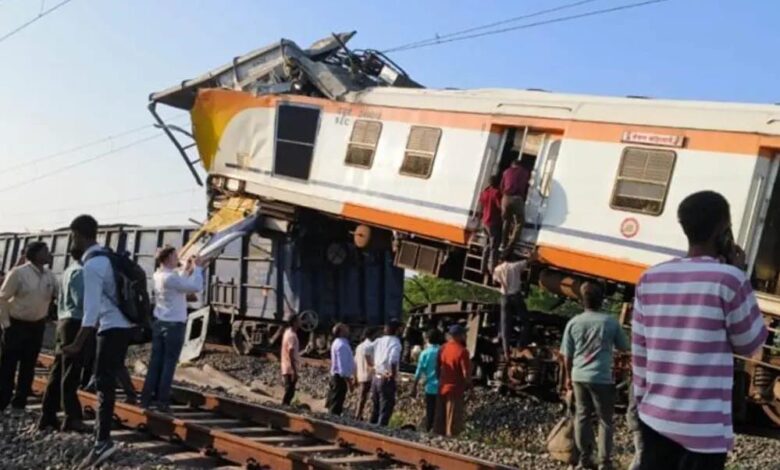 छत्तीसगढ़:-बिलासपुर-में-कोरबा-पैसेंजर-और-मालगाड़ी-की-टक्कर,-6-की-मौत,-कई-घायल