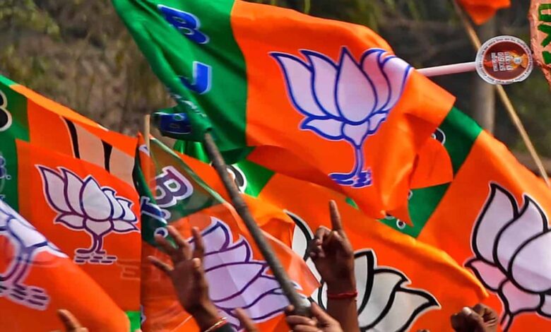 मालवा-में-बीजेपी-की-नई-पीढ़ी-ने-संभाली-कमान,-विजयवर्गीय-के-बयान-ने-बढ़ाए-‘ताई-भाई’-युग-खत्म-होने-के-सवाल